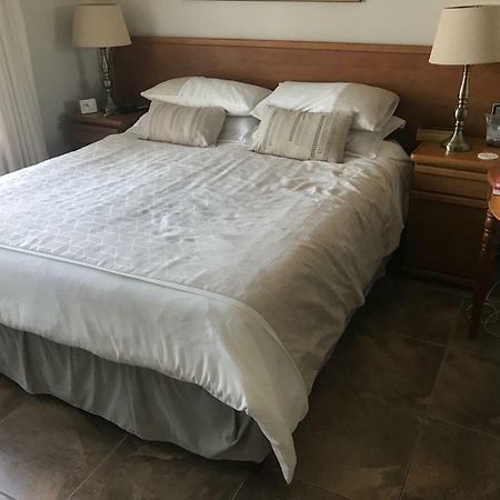 1 Palm Court Penn Valley Golf Estate Ξενοδοχείο Pennington Εξωτερικό φωτογραφία